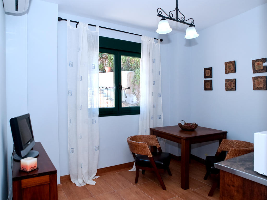 Apartamentos Rurales La Vera Jarandilla de la Vera Room photo